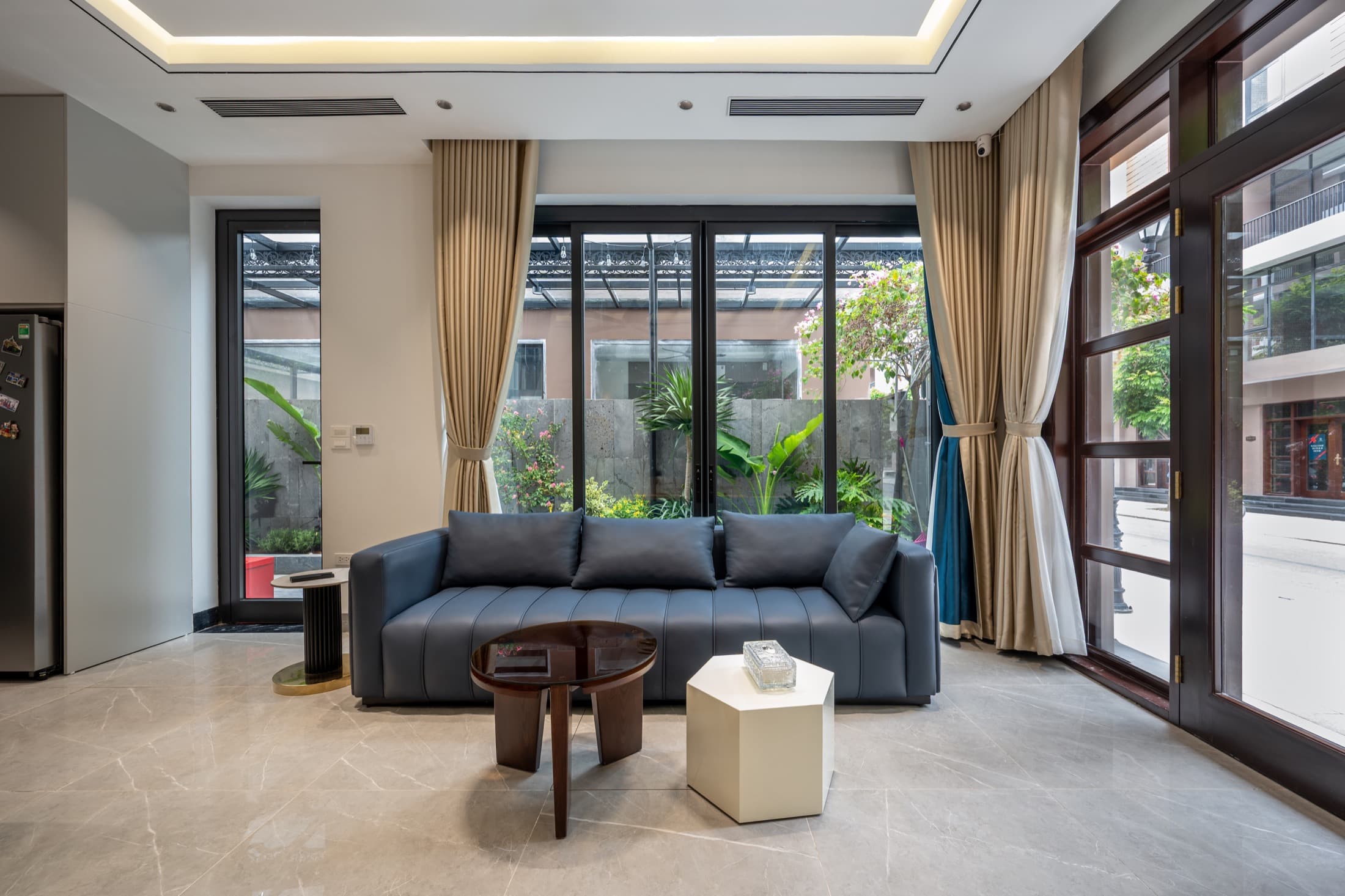 Xây dựng trọn gói